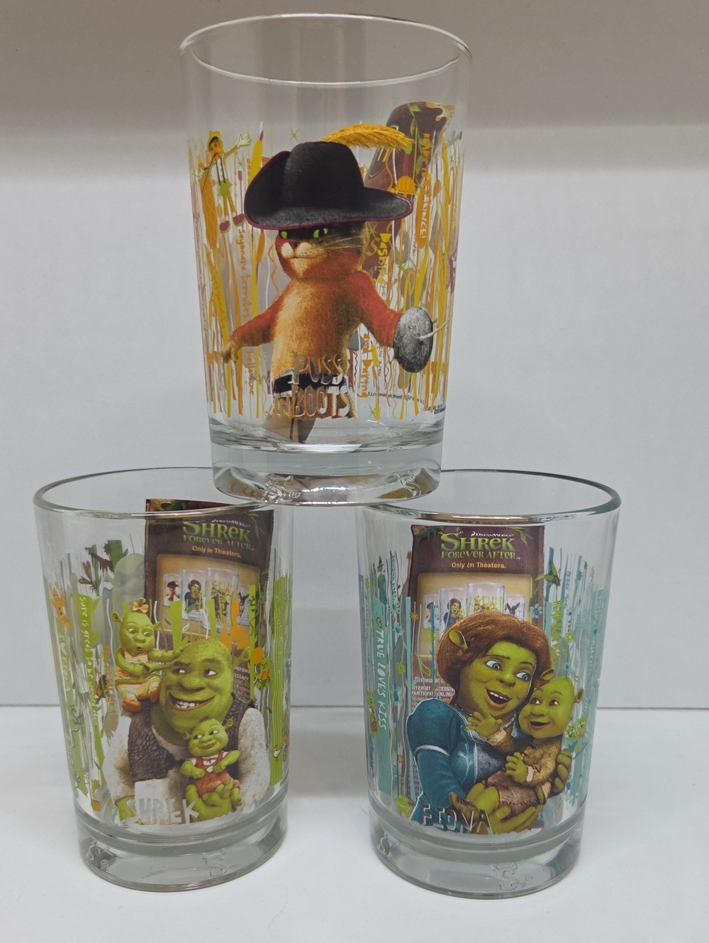 DreamWorks Shrek & Puss in Boots Character Glasses - Set of 3